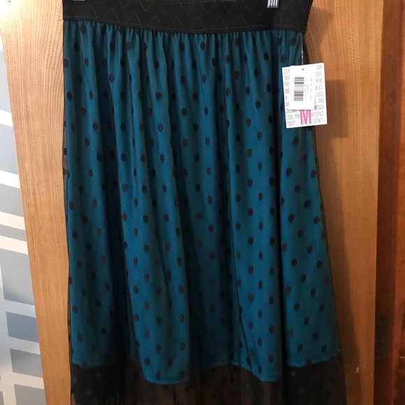NWT Lularoe Lola skirt